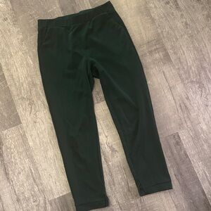 Dark Green Cropped Pants